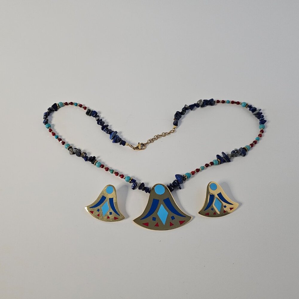 Lotus Necklace - Picture 3 of 3